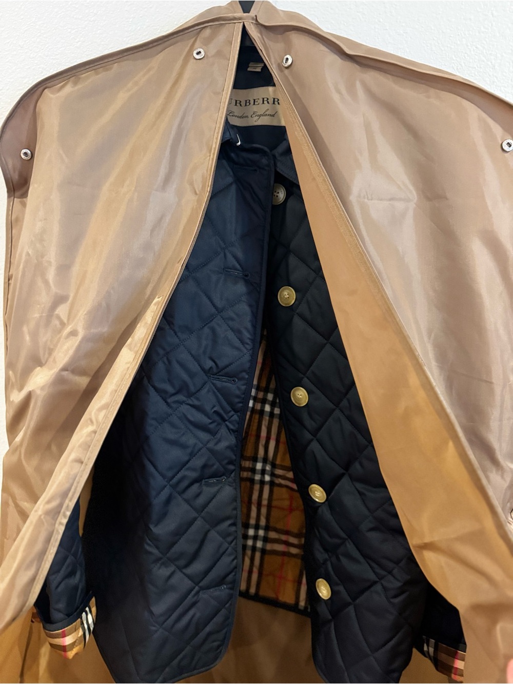 Burberry Navy Quilted Utility Jacket with Signature Check Trim - Picture 9 of 9